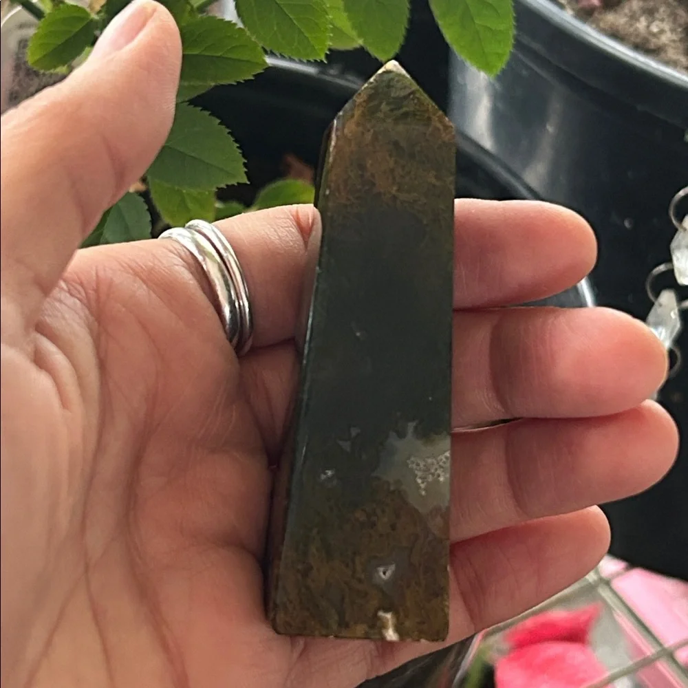 💎 Moss Agate Crystal Tower (B)